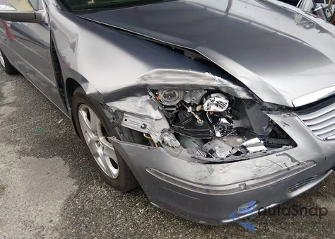 2007 Acura Rl 3.5 z USA, uszkodzony, nr VIN JH4KB16667C003674